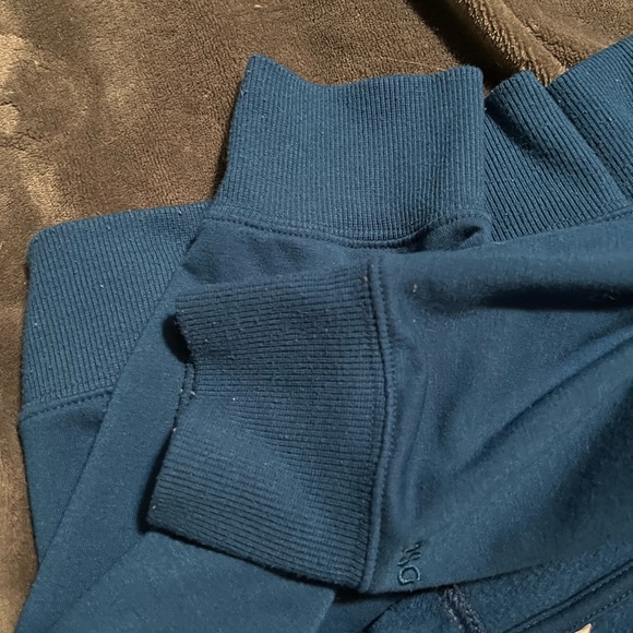 Womens dsg top - Picture 4 of 4